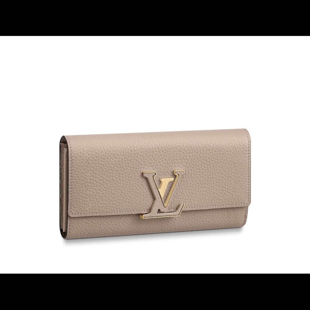 Louis Vuitton Capucines Wallet in Galet